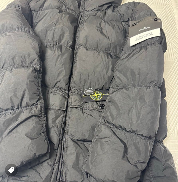 스톤아일랜드 25fw 크링클랩스 패딩 새상품 사이즈 L(XL)--1