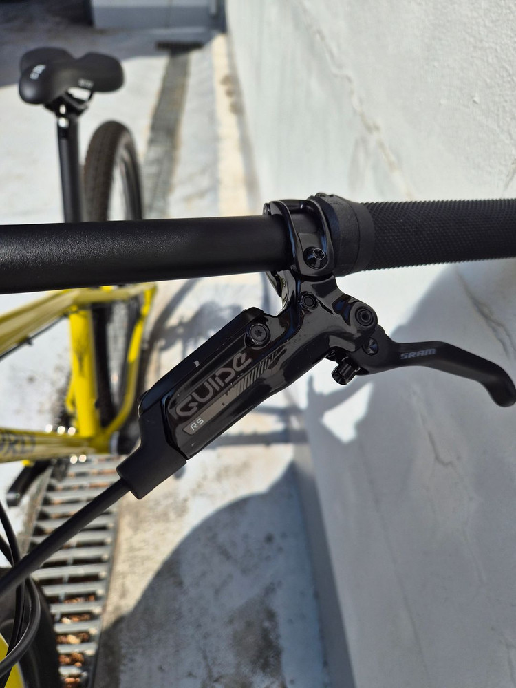 설리(Surly) 크램퍼스 Nose Drip Curry S사이즈--2