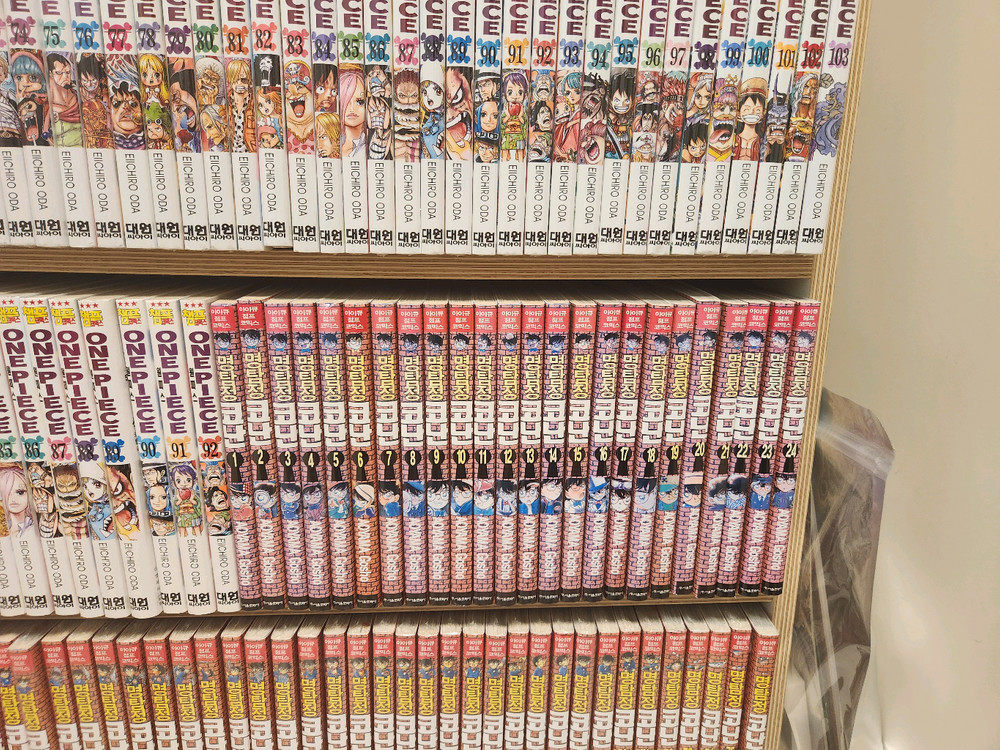 명탐정코난 만화책 총132권 다수 미개봉새책.--3