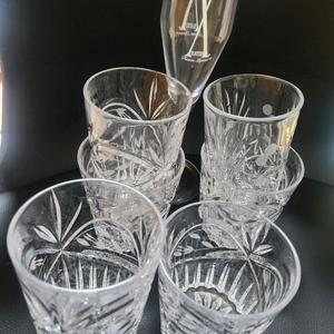 당일발송)크리스탈 컵등 7개.고급컵