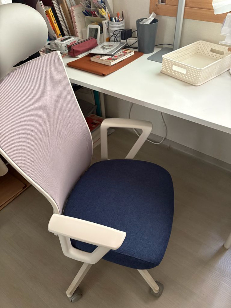 한샘 플롯 책상 + 티오 책장 , 시디즈 의자 T20 세트--1