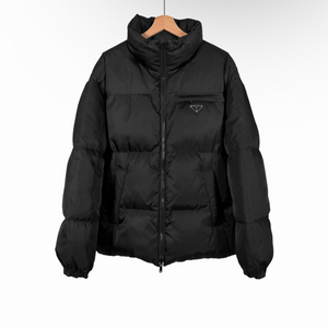 [S] 프라다 남성 미드 렝스 리나일론 리버시블 다운 패딩 자켓 블랙 이미지