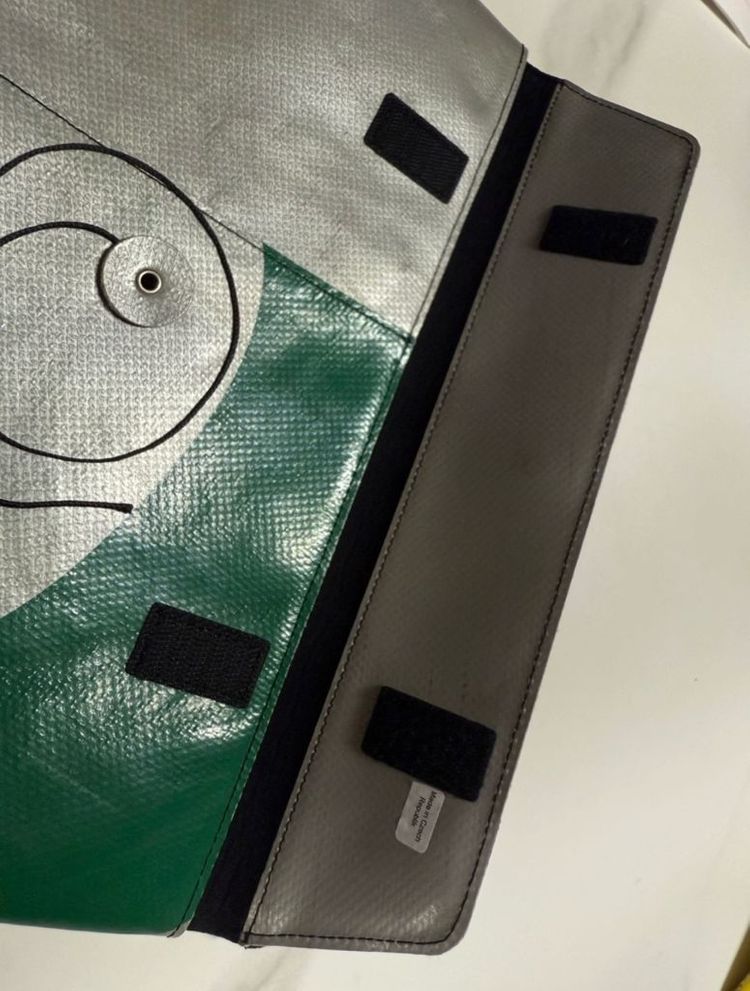 프라이탁 맥북 13인치, 아이패드 12.9인치용 슬리브 파우치 이미지