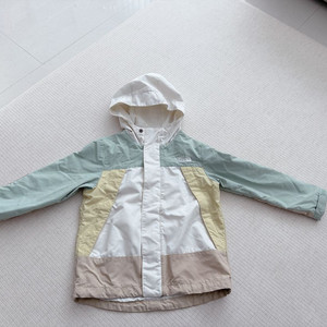 노스페이스키즈 바람막이 자켓130