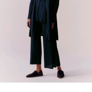 플리츠플리즈 멜로우 블랙 가디건 3