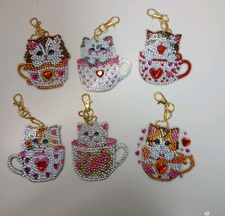 양면보석 십자수키링 6개--1