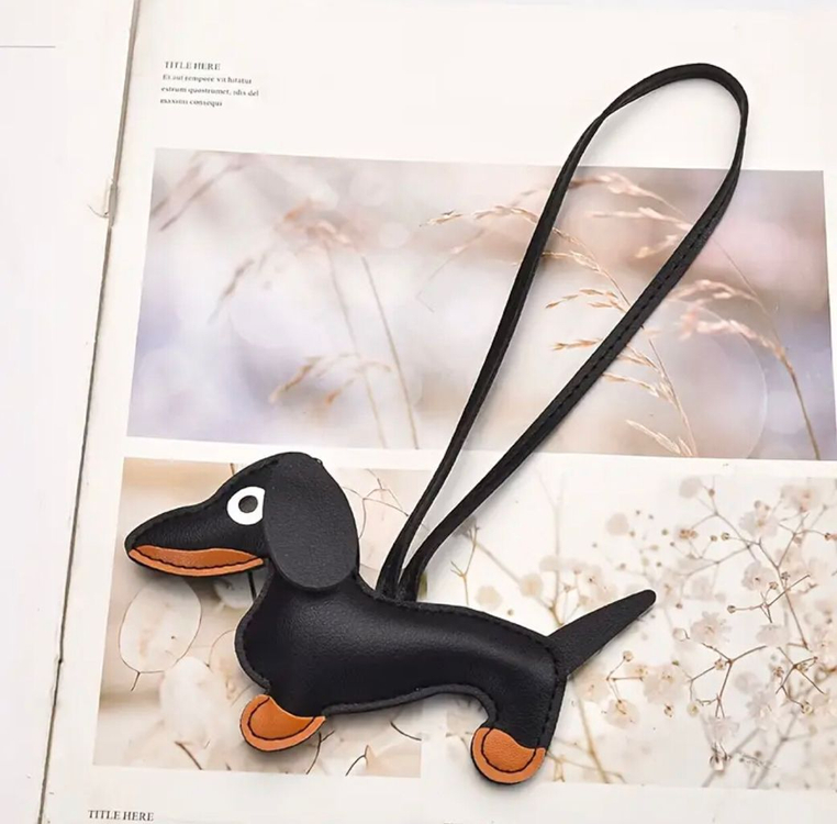 귀여운 닥스훈트 모양의 가죽 키링--1