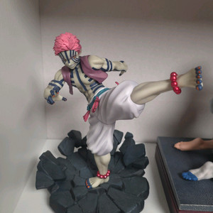 귀멸의칼날 메가하우스 gem 상현의 3 아카자 피규어 이미지