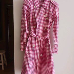 버버리트렌치 (44~55 거의새것)