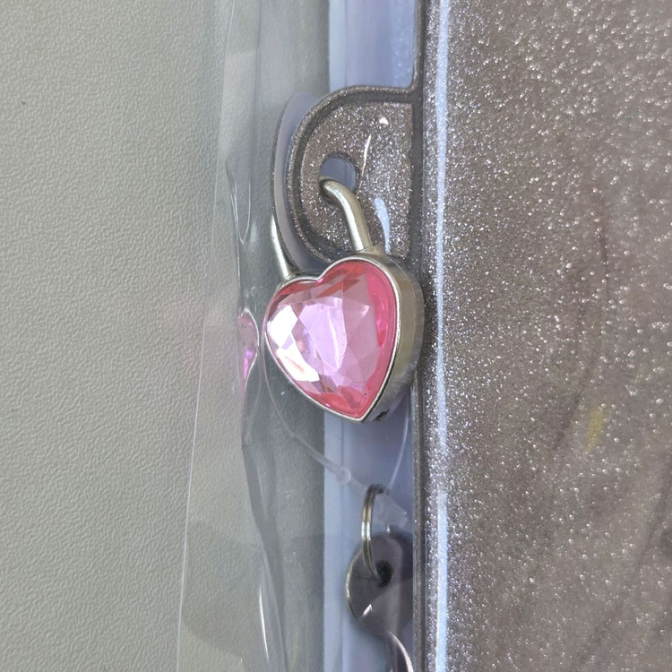 올리브영 필리밀리 6공 비밀 다이어리 트윙클 챠미키티 에디션 이미지