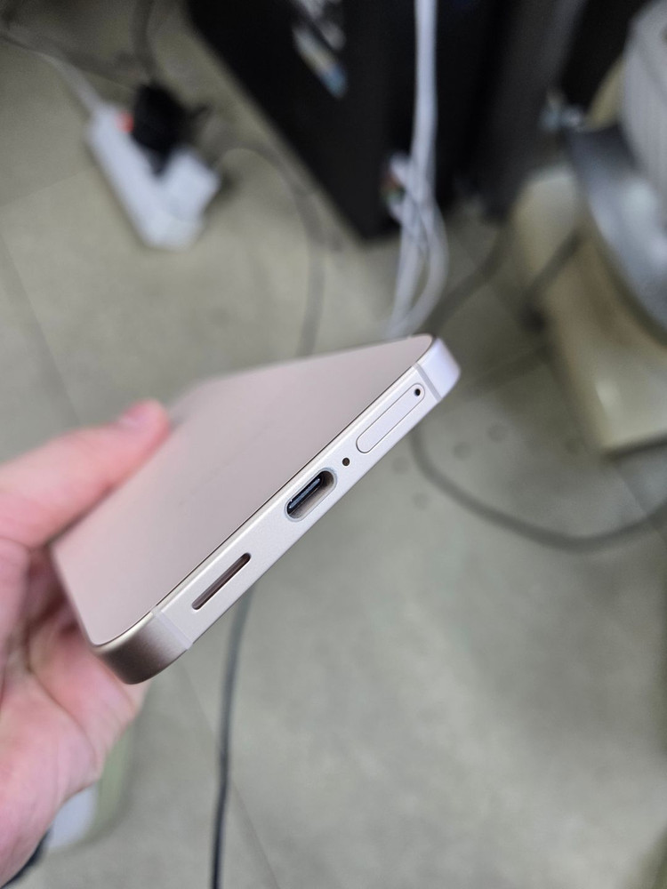 [75만]자급제 살구색 갤럭시S25 512기가 액정기스하나--4