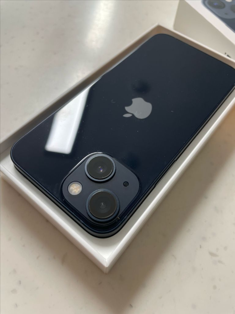 아이폰13미니 128 미드나이트 개봉신품급 ios16--1