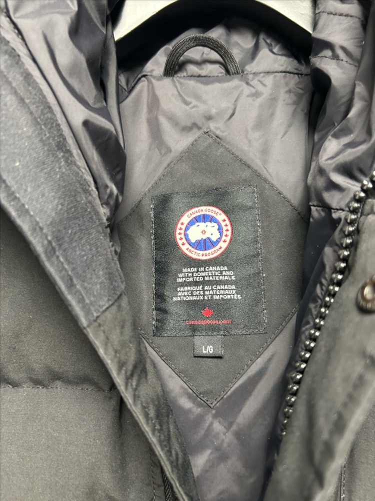 캐나다구스 카슨 파카 L (105)블랙 팝니다--1