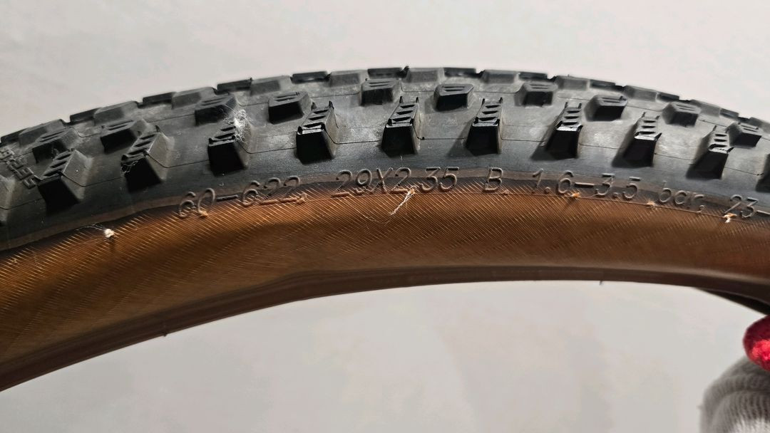 MTB 타이어 29x2.35--2
