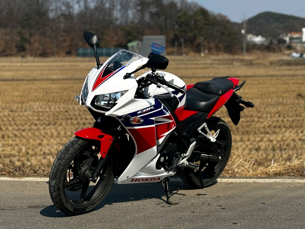 혼다CBR300R/15년식/1만키로/155만원 이미지