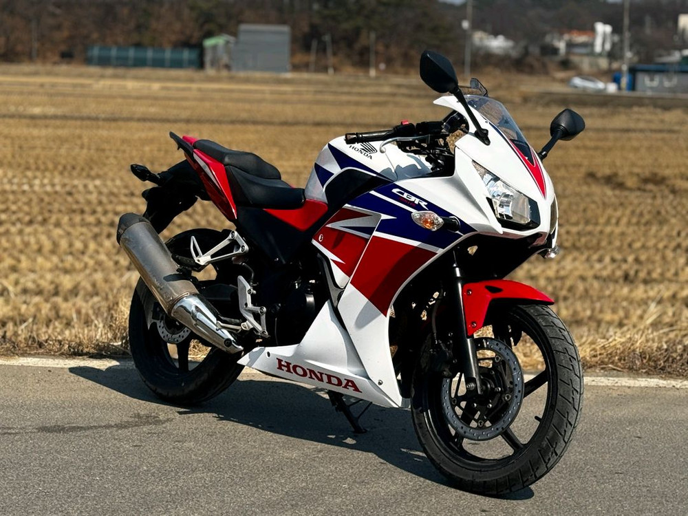 혼다CBR300R/15년식/1만키로/155만원 이미지
