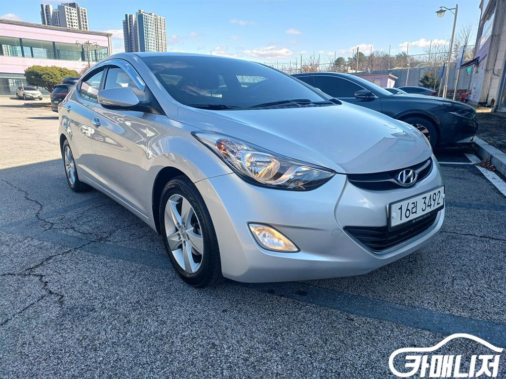 [현대]아반떼 MD M16 GDI 프리미어 #3월급매 이미지