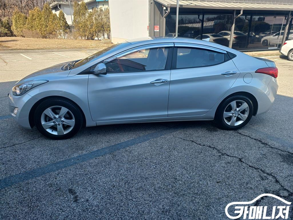 [현대]아반떼 MD M16 GDI 프리미어 #3월급매 이미지