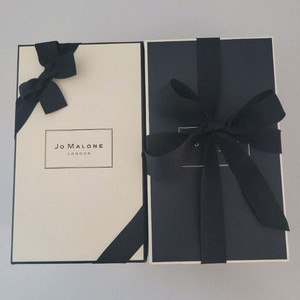 백화점 미개봉 새제품) 조말론 디퓨저 잉글리쉬페어앤프리지아-하나 남음