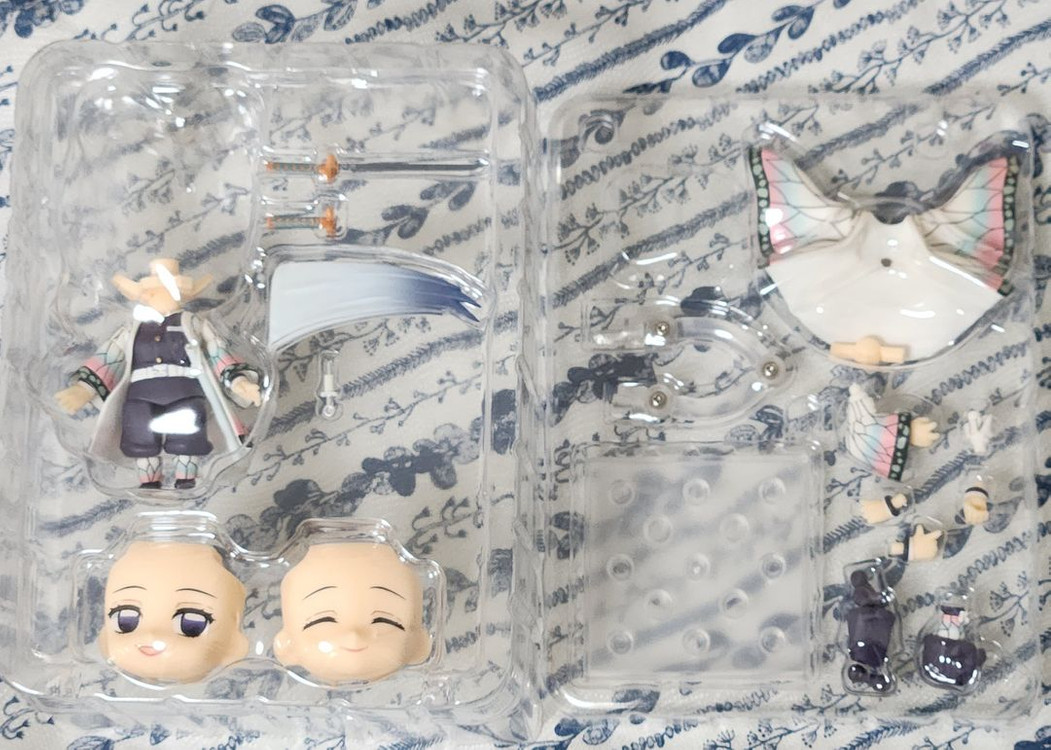 귀멸의 칼날 코쵸우 시노부 넨도로이드 돌 피규어 이미지