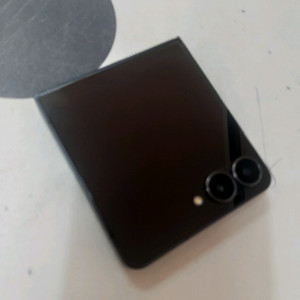 플립7 512G As기간 많이 남아있어요