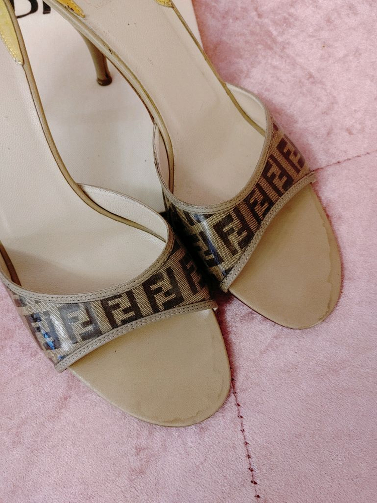 정품- 펜디 슬리퍼힐--3