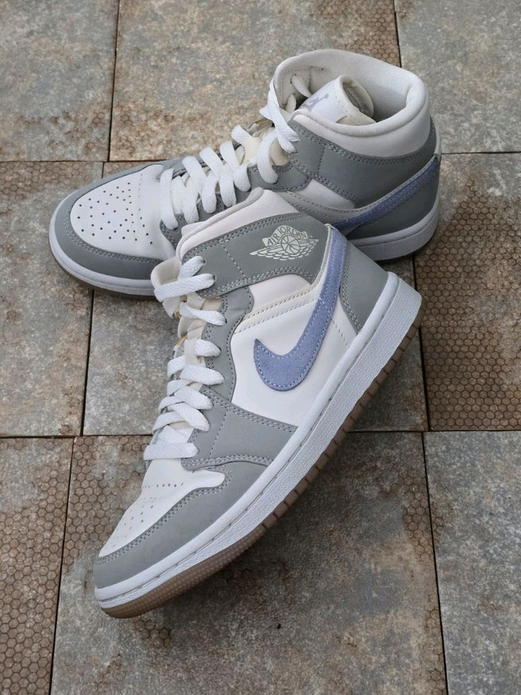 (220)나이키 조던 1 미드 울프 그레이 스니커즈 운동화 이미지