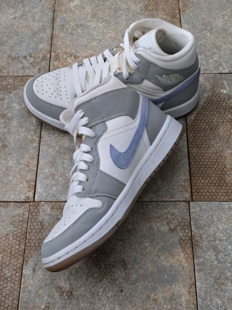 (220)나이키 조던 1 미드 울프 그레이 스니커즈 운동화 이미지