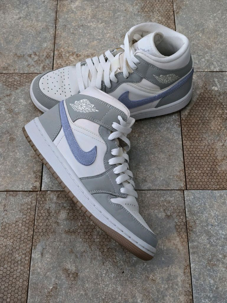 (220)나이키 조던 1 미드 울프 그레이 스니커즈 운동화 이미지