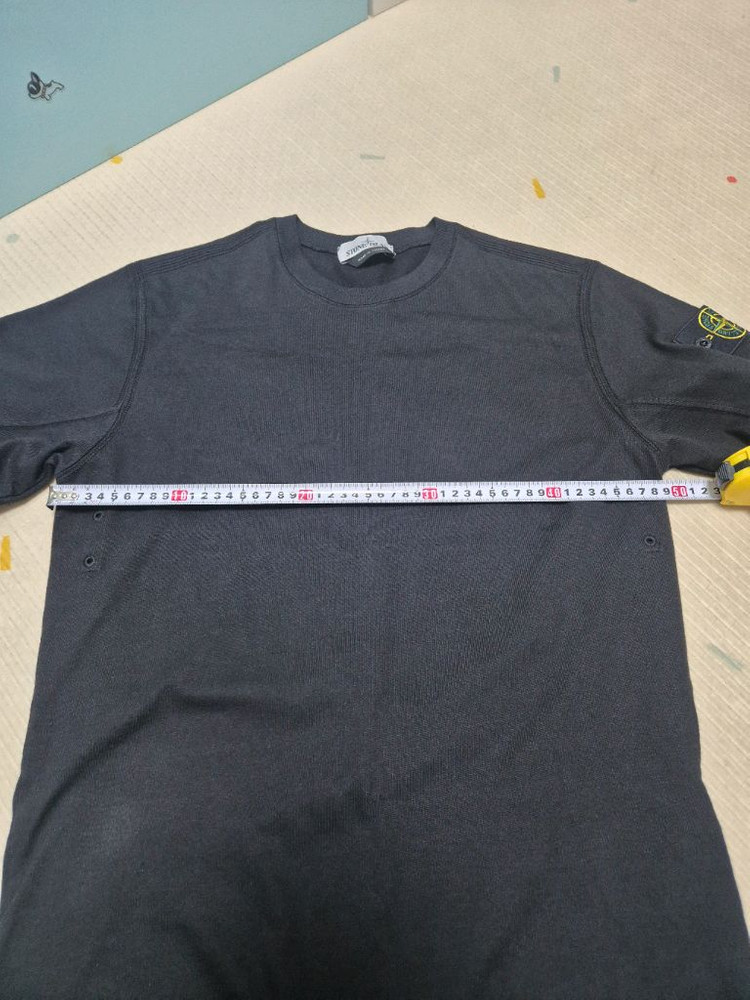 스톤아일랜드 롱슬리브 블랙 이미지