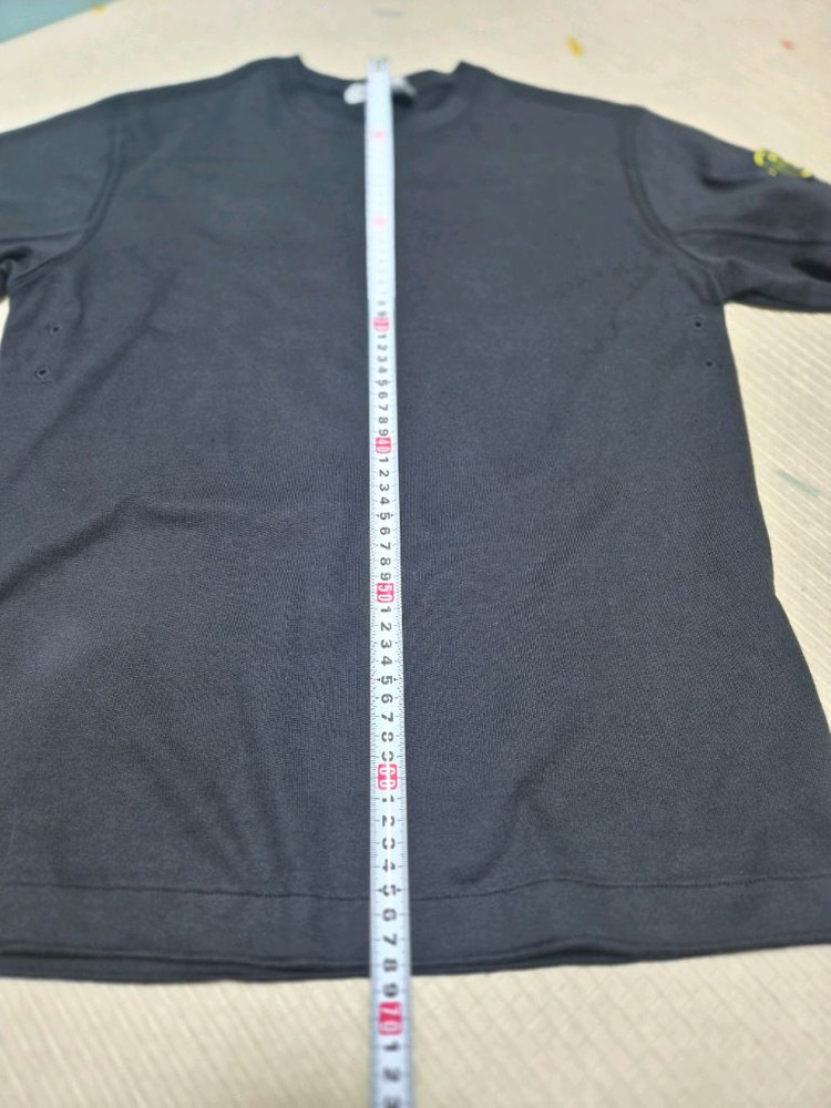 스톤아일랜드 롱슬리브 블랙 이미지