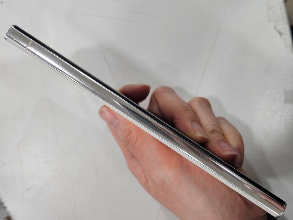 갤럭시S23울트라 256GB 이미지