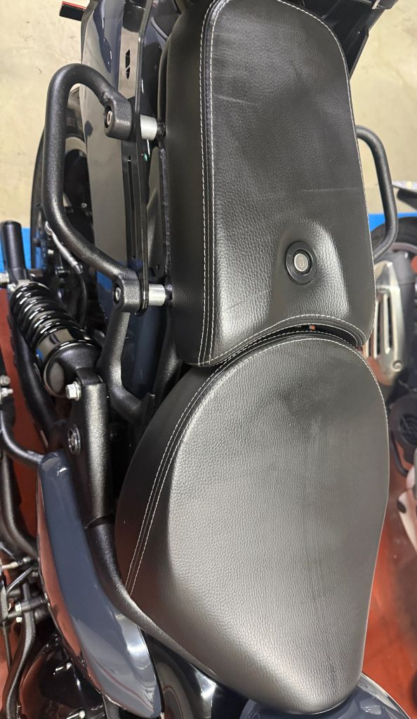 로얄엔필드 샷건 650 1732km--7