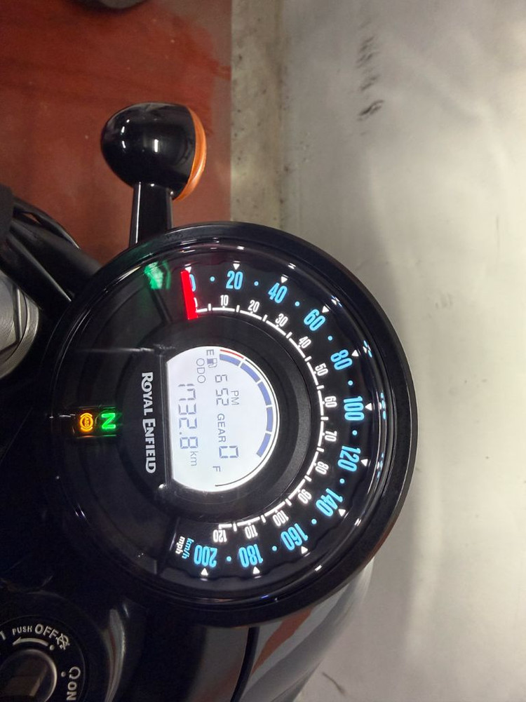 로얄엔필드 샷건 650 1732km--8