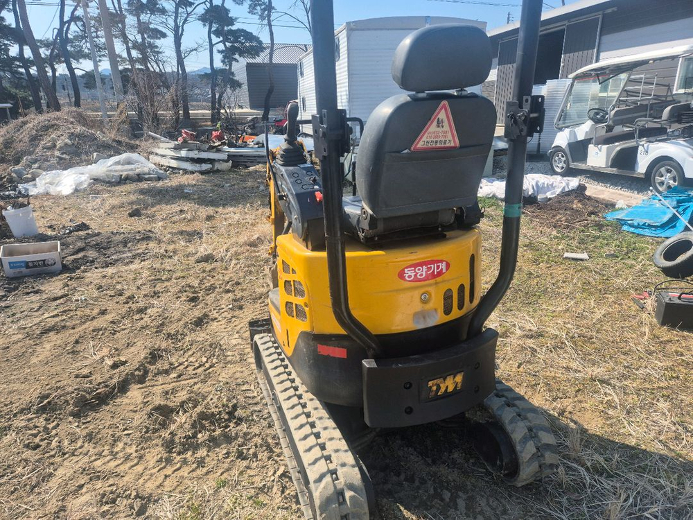 농업용 1톤 굴삭기 동양 tyn te1000 이미지