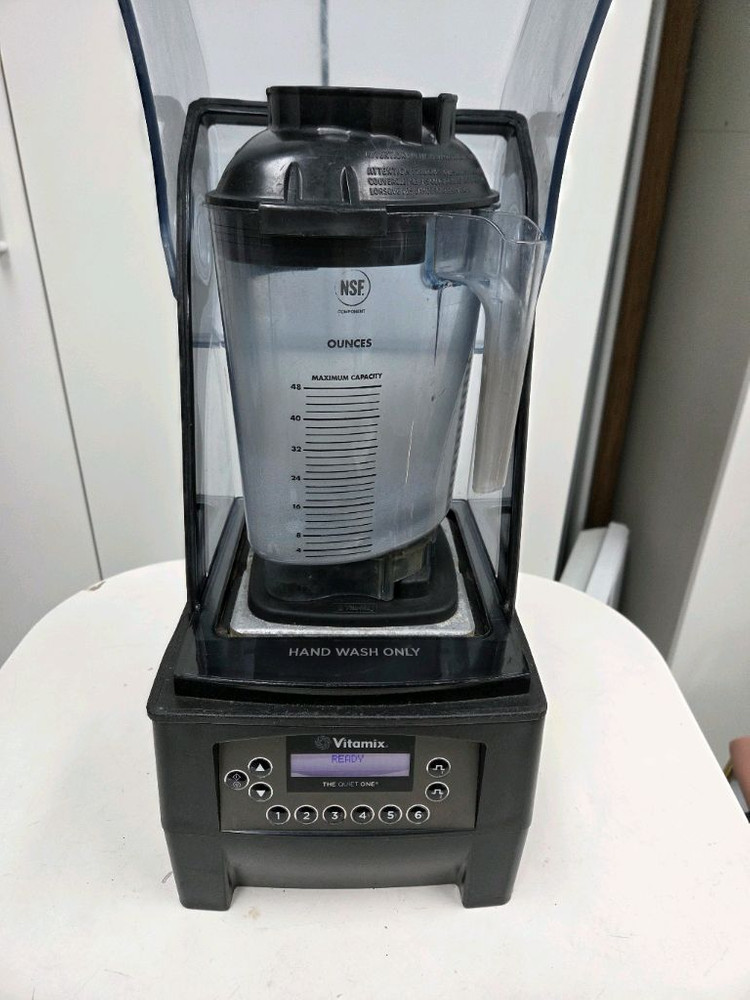 바이타믹스 콰이어트원 블렌더--1