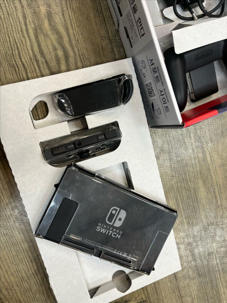 닌텐도 스위치 베터리개선판 +파우치--1