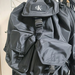 급처분)캘빈클라인 백팩 [리버서블 플랩 투포켓 백팩] 이미지