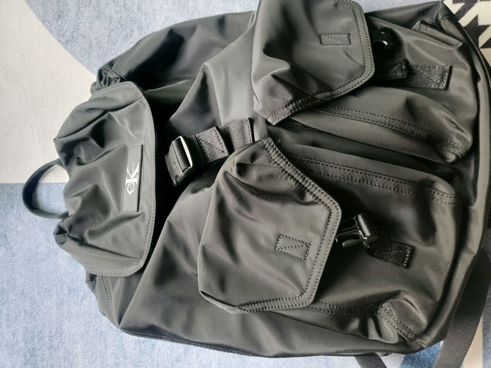 급처분)캘빈클라인 백팩 [리버서블 플랩 투포켓 백팩] 이미지