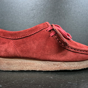 클락스 왈라비 235