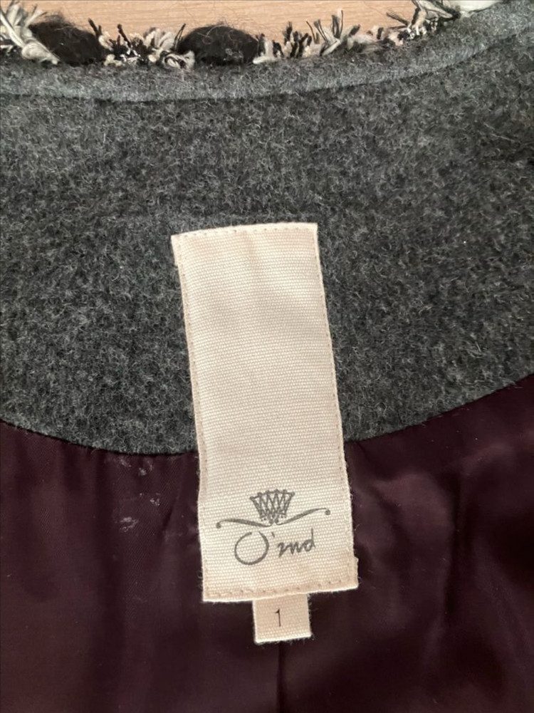 오즈세컨 트위드 블랙/화이트 자켓 타임 한섬 마인 시스템 럭티슈에뜨 이미지