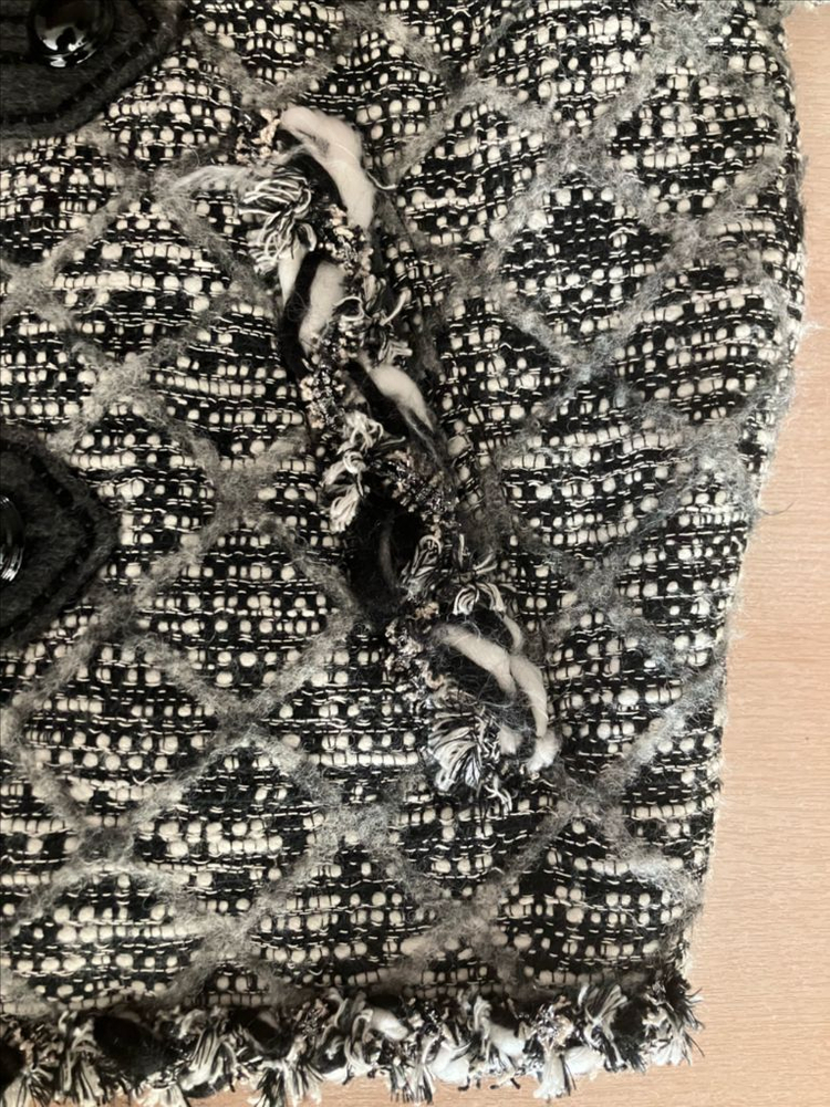 오즈세컨 트위드 블랙/화이트 자켓 타임 한섬 마인 시스템 럭티슈에뜨 이미지