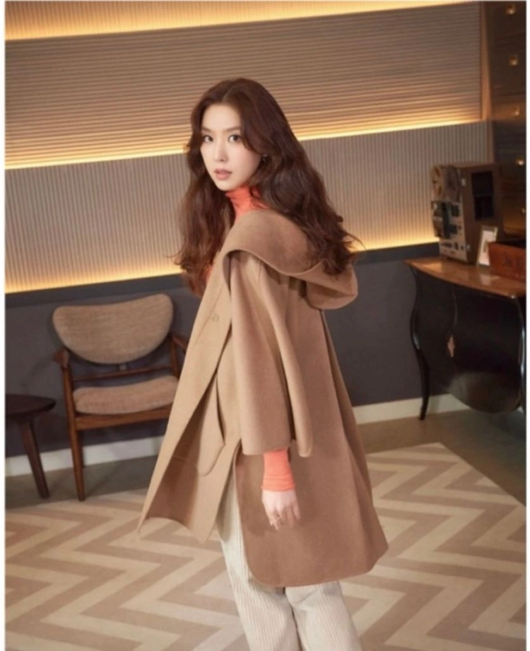 폴앤조 울 블렌딩 후드 케이프 이미지