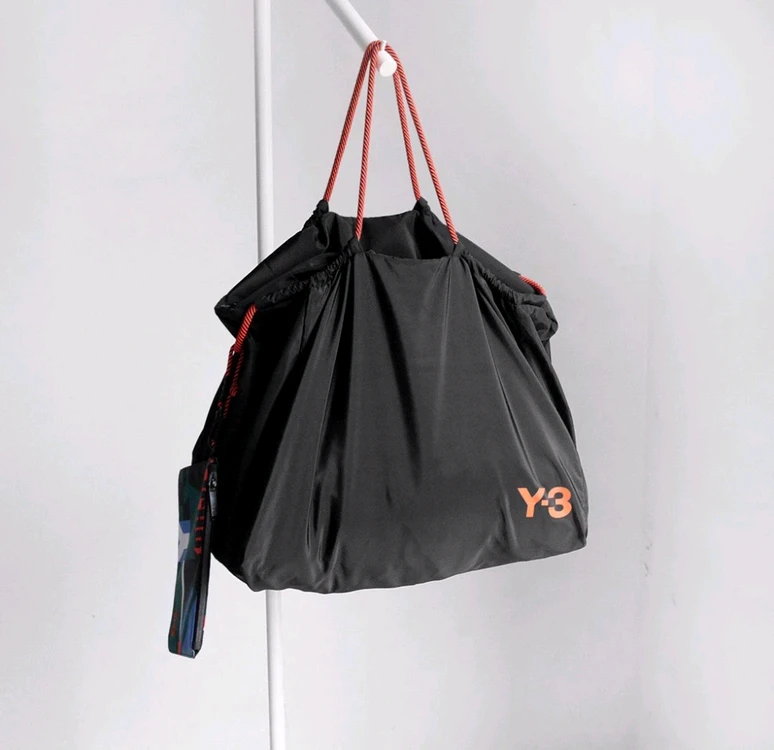Y-3 요지 야마모토 비치백 이미지