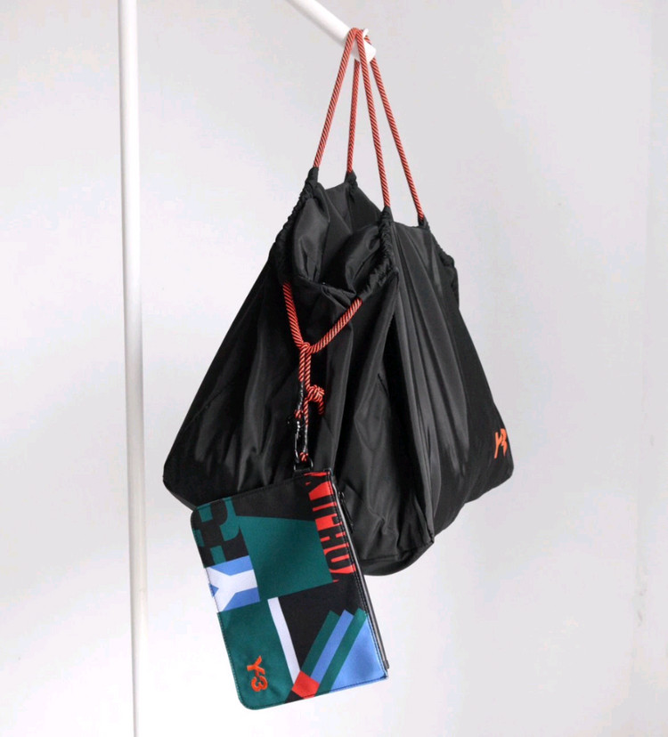 Y-3 요지 야마모토 비치백 이미지