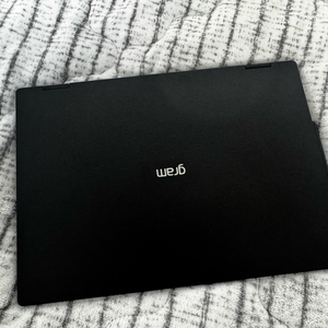 2024 LG 그램 프로 360 16형 블랙 이미지