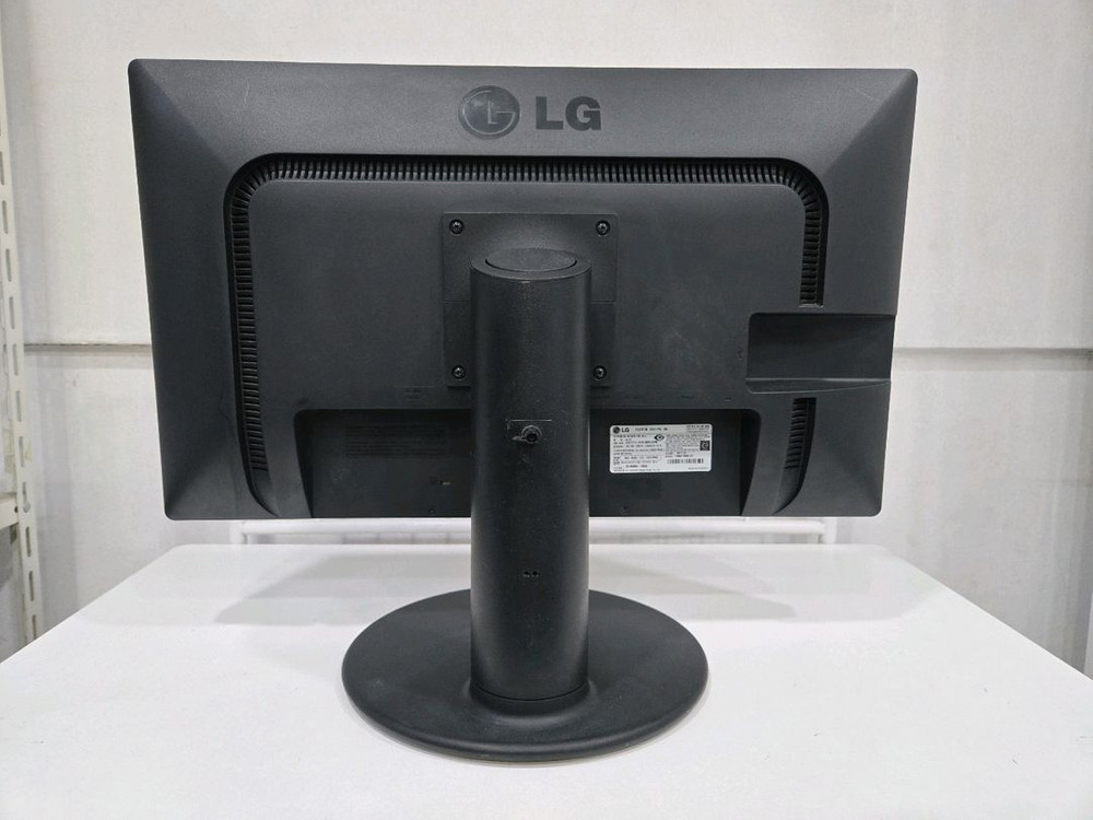 LG 24인치 60Hz 중고 모니터 팝니다~! 이미지
