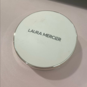 로라메르시에 톤업쿠션