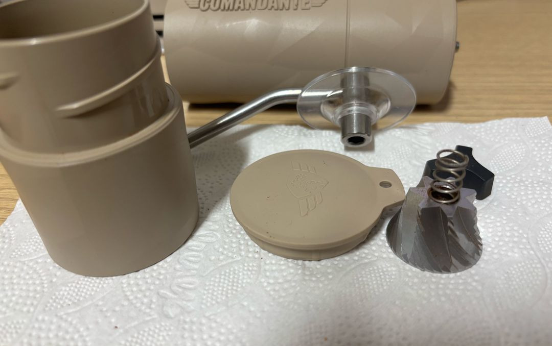 코만단테 x25 그라인더 판매합니다--1