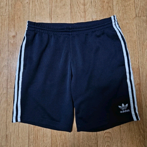 (정품새옷수준)아디다스 유로파 SST 3선 기능성 다크 네이비색 반바지 팬츠,허리 33~35